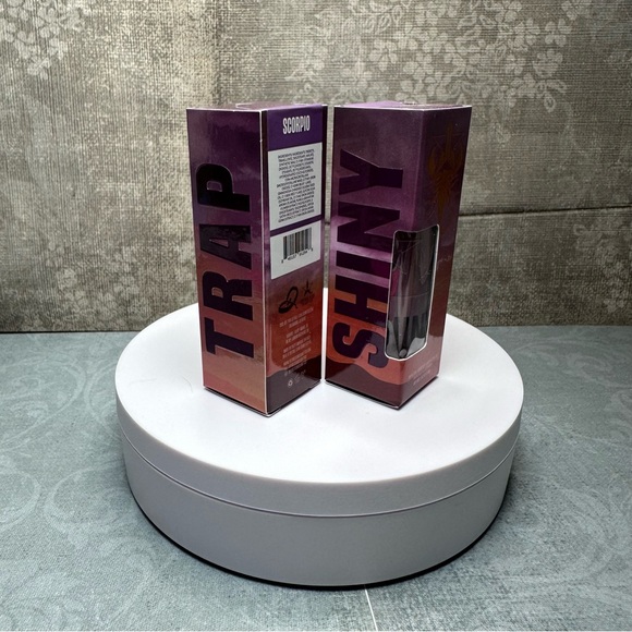 ⭐️ Scorpio Shiny Trap Jeffree Star - Picture 2 of 2